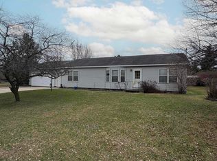 4235 Buzzell Rd, Gladwin, MI 48624