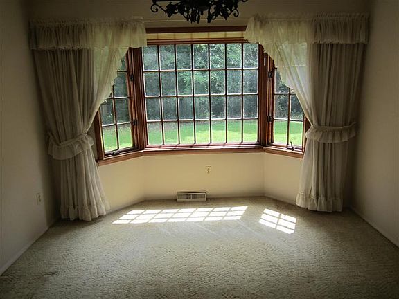 5th image of 5114 Heatherton Dr