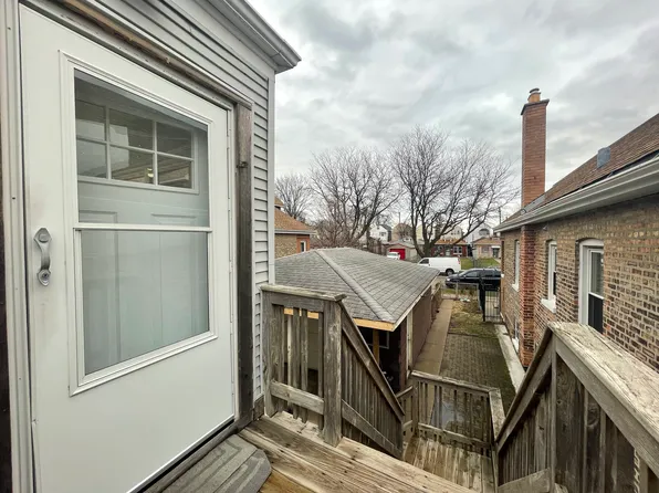 4634 S Christiana Ave #2, Chicago, IL 60632