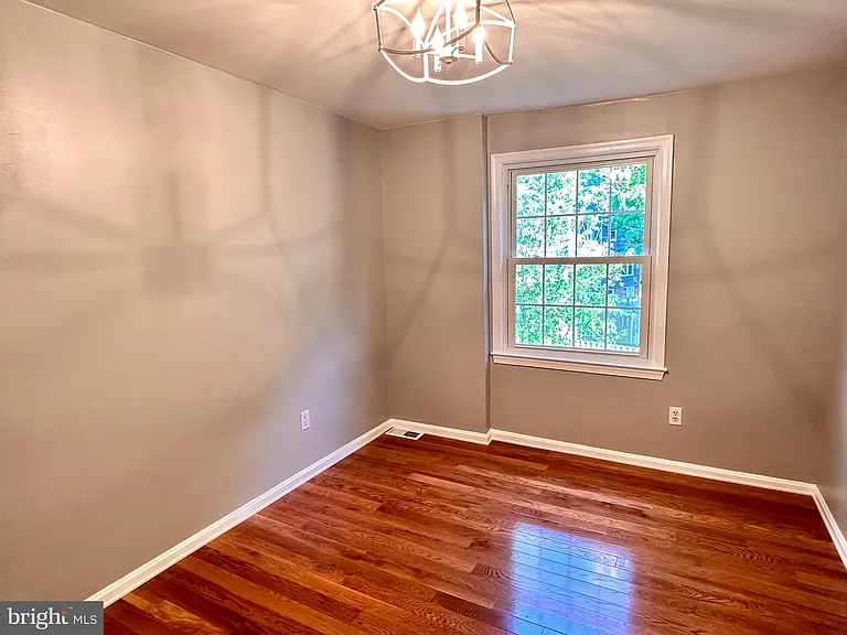 4311 Cedarlake Ct — Photo 21