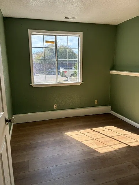 2 bed, 443 sqft, $1,500 — Photo 1