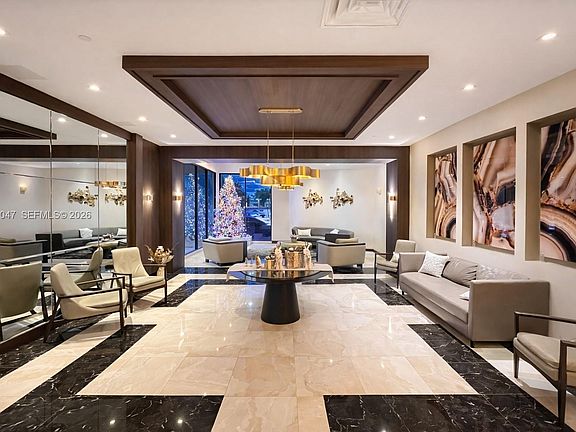 3rd image of 20505 E Country Club Dr APT 1033
