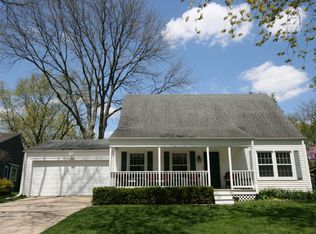 6566 Deerpath Ct, Lisle, IL