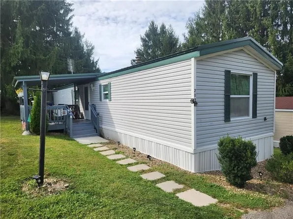 209 Baxter Ln, Butler, PA 16001