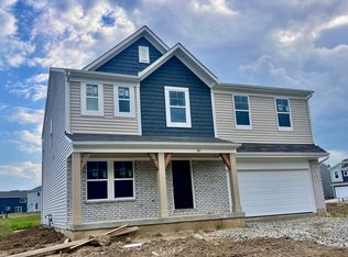 347 Isaac Tharp St, Pataskala, OH