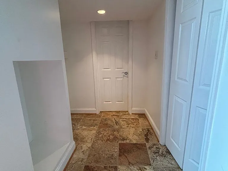 3479 Overbrook Dr — Photo 70