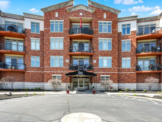 20971 Shoreline Ct APT 306, Noblesville, IN 46062