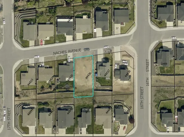 1604 W Naches Ave, Selah, WA 98942