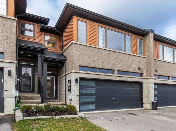 101 Greenwich Ave, Hamilton, ON L8J 0L6