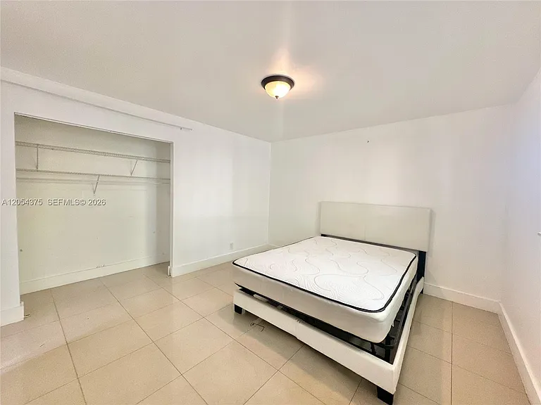 1548 SW 5th Pl #1 — Photo 42