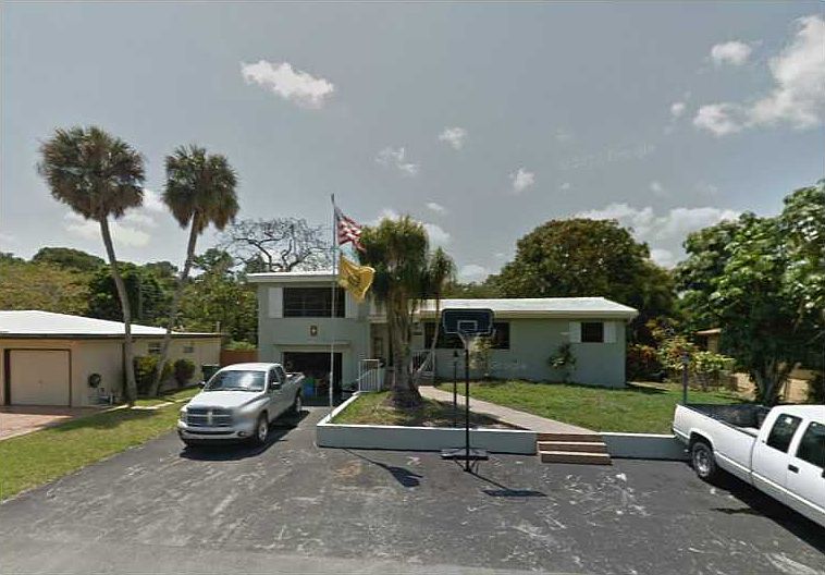 2nd image of 3030 SW 22nd Ct