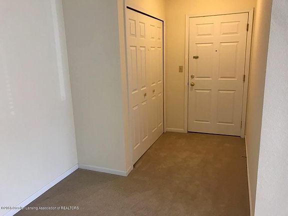 4th image of 338 W Saginaw St Unit 16