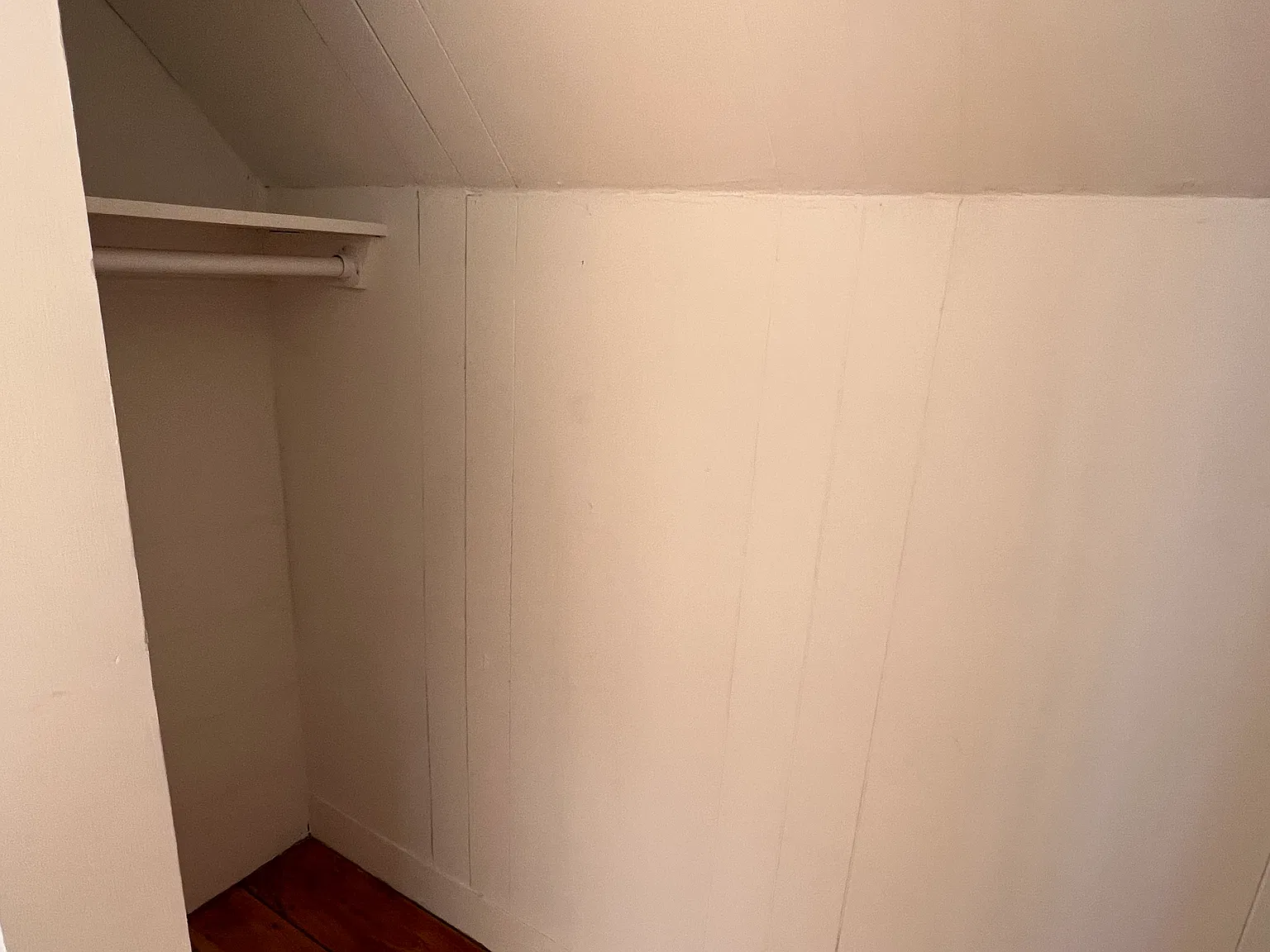 1 bed, 750 sqft, $1,700 — Photo 4