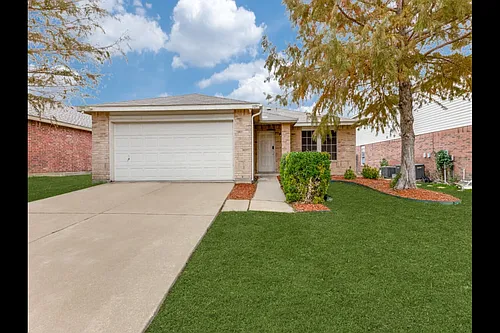 509 Keble Dr Photo 1