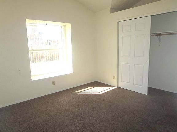 4th image of 5769 Hank Aaron Dr