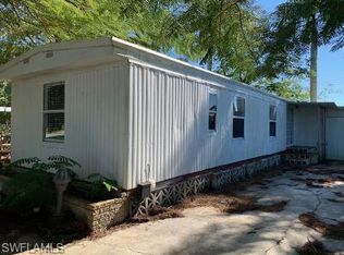 120 Grassy Key Ln #38, Naples, FL 34114