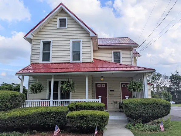 202 E Highland Ave, Ebensburg, PA 15931