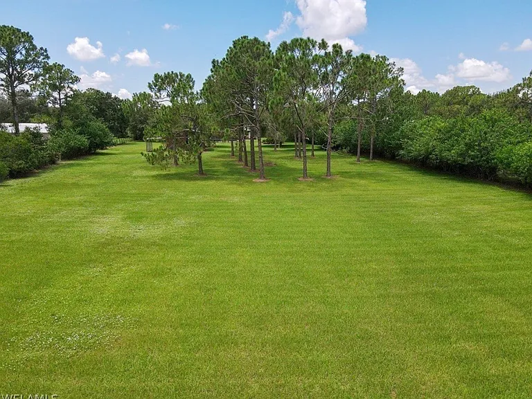 Oak Creek Rd — Photo 20