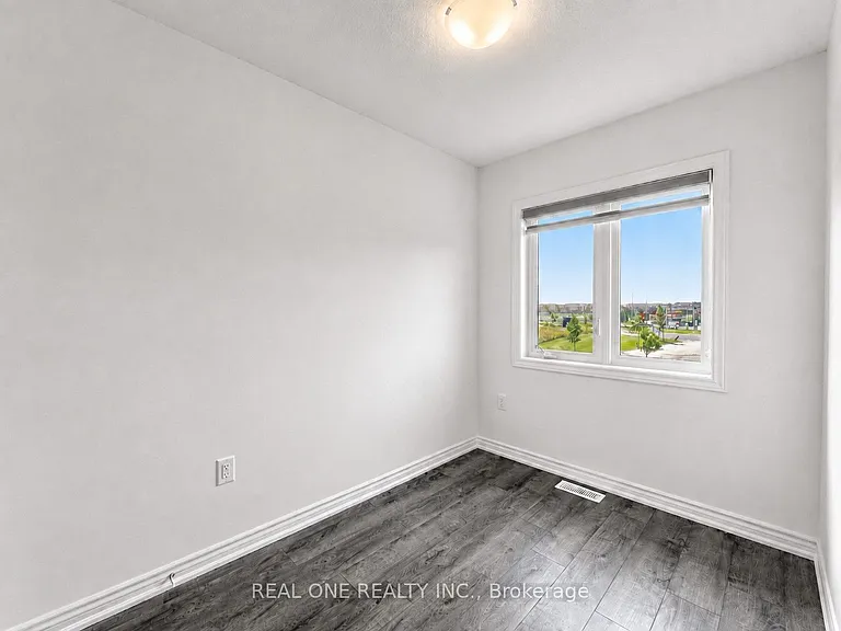 61 Soho St #31 — Photo 24
