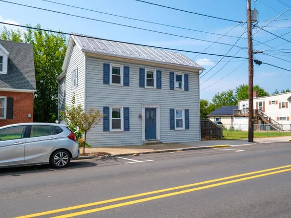 9525 S Congress St, New Market, VA 22844