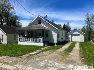 31 S Franklin St, Wellsville, NY 14895