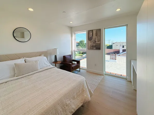 1929 N Commonwealth Ave, Los Angeles, CA 90027
