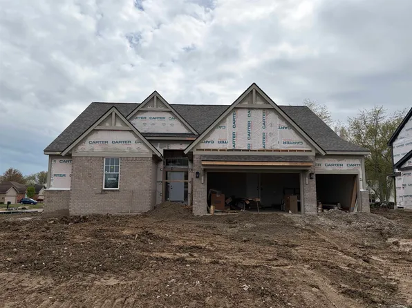 28324 Nadia Ln, Chesterfield, MI 48047
