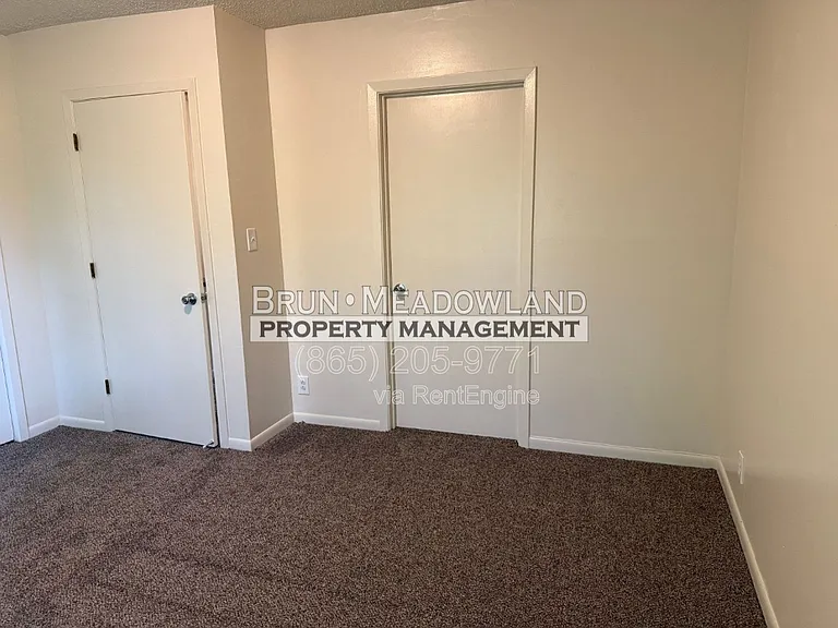 10417 Victoria Dr #C — Photo 25