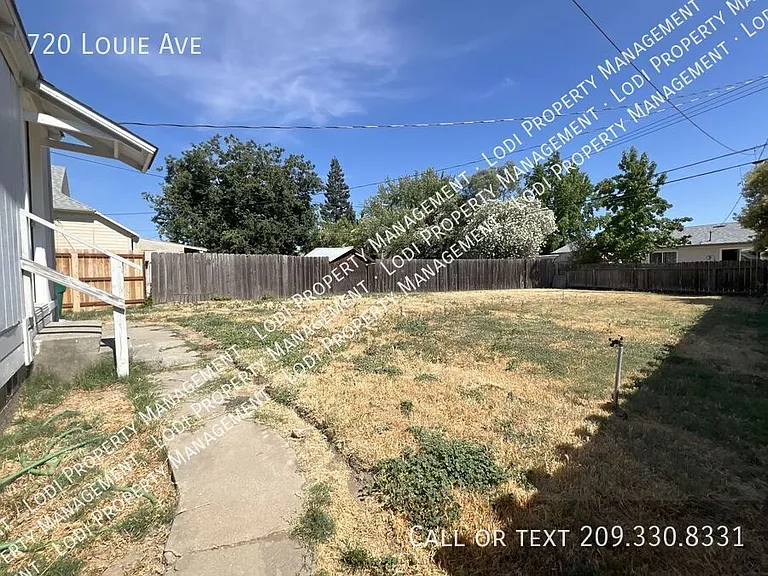 720 W Louie Ave — Photo 23