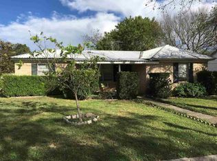 601 S Main St, Burnet, TX 78611