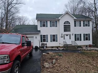 122 Tioga Dr, Kunkletown, PA 18058