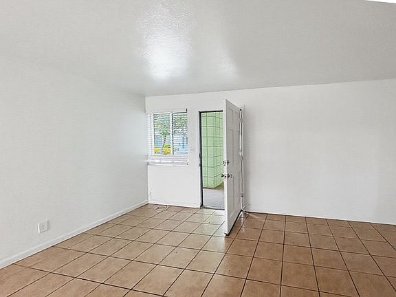2nd image of 2417 E Campbell Ave APT 11A