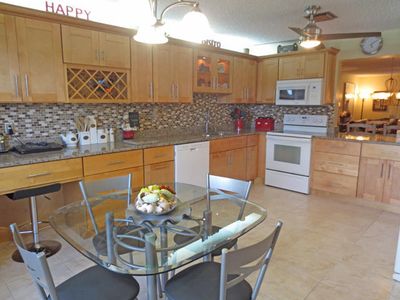 5113 Poppy Pl APT 102, Delray Beach, FL, 33484