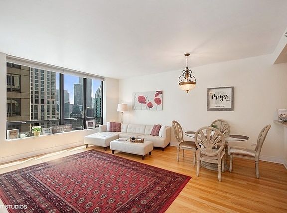 5th image of 600 N Lake Shore Dr APT 3803