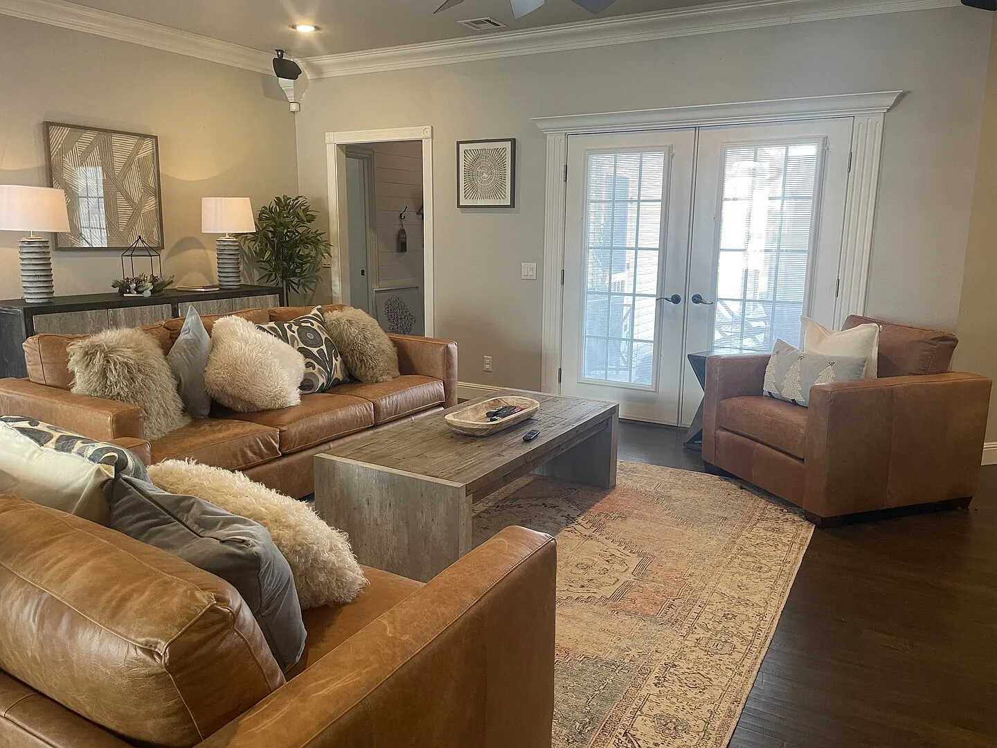 Bentonville AR Furnished Rental — Photo 2