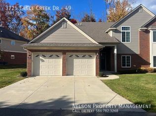3725 Eagle Creek Dr #49, Utica, MI 48317