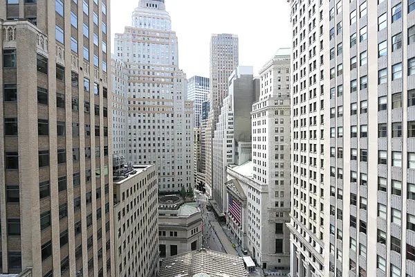 Rented by Keller Williams NYC | media 20