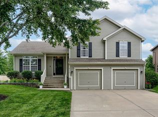 8116 NE 97th St, Kansas City, MO 64157