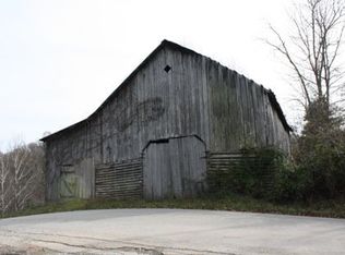 667 Star Gap Rd, Stanton, KY 40380