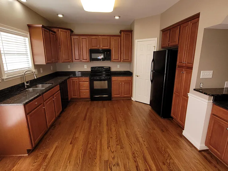 23 Babylonica Ct #23 — Photo 3