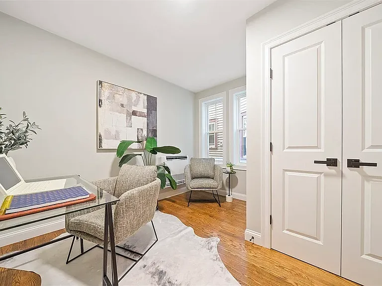 52 Bellevue St #2 — Photo 19