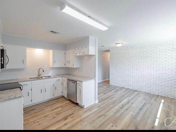 2nd image of 5357 Belton St
