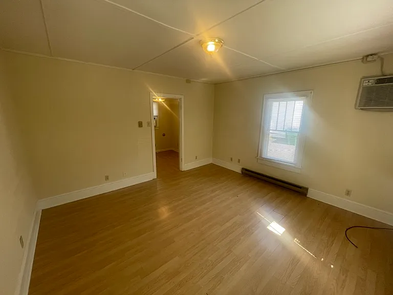 514 Harrell St — Photo 5
