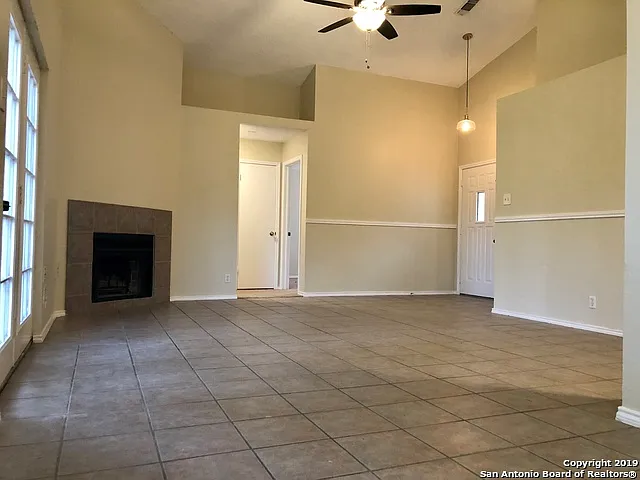 7906 Forest Rnch — Photo 15