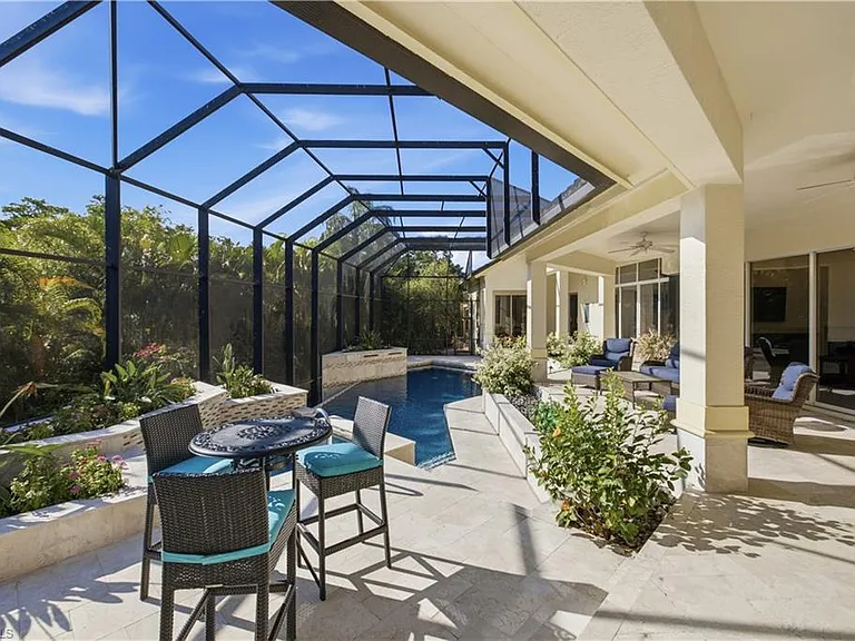 27231 Lakeway Ct — Photo 36