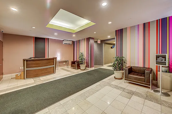 Sold by Redfin Real Estate | media 18