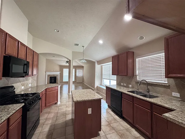 25210 Ginger Ranch Dr — Photo 21