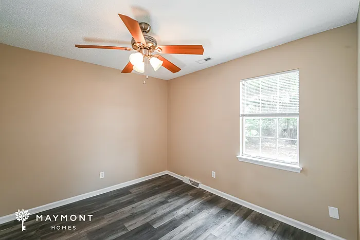 13715 Dealtry Ln — Photo 13