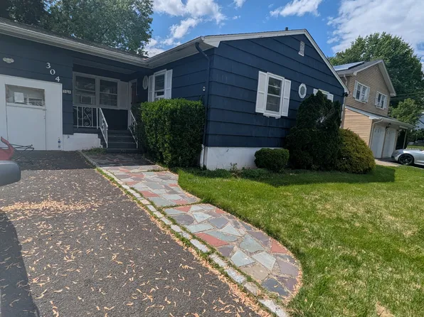 304 Floral St, Roselle, NJ 07203