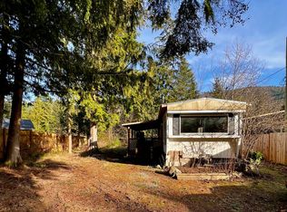 8387 Golden Valley Blvd, Maple Falls, WA 98266